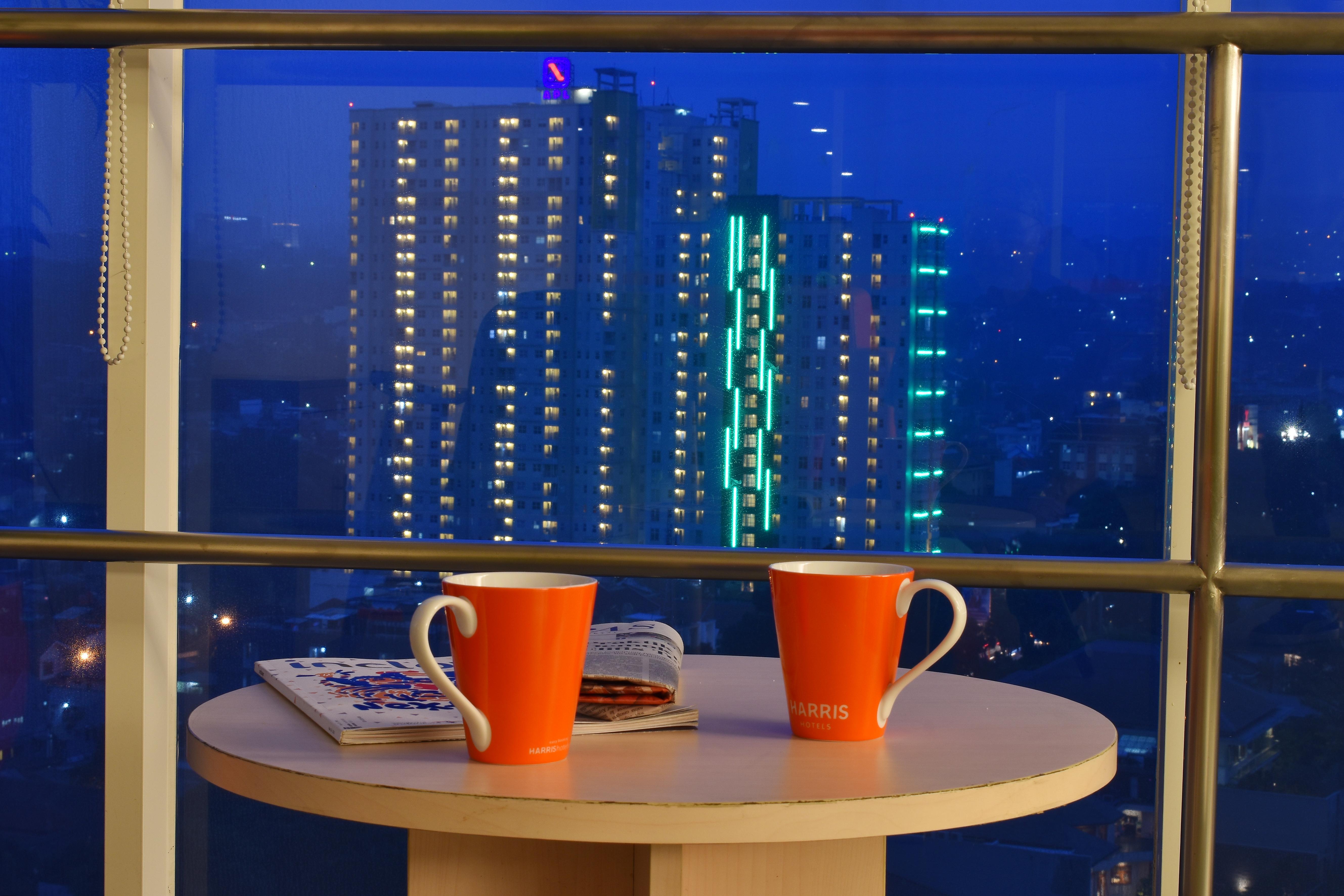 แฮริส โฮเต็ล แอนด์ คอนเวนชั่น จิอุมบูเลออิต บันดุง Hotel ภายนอก รูปภาพ