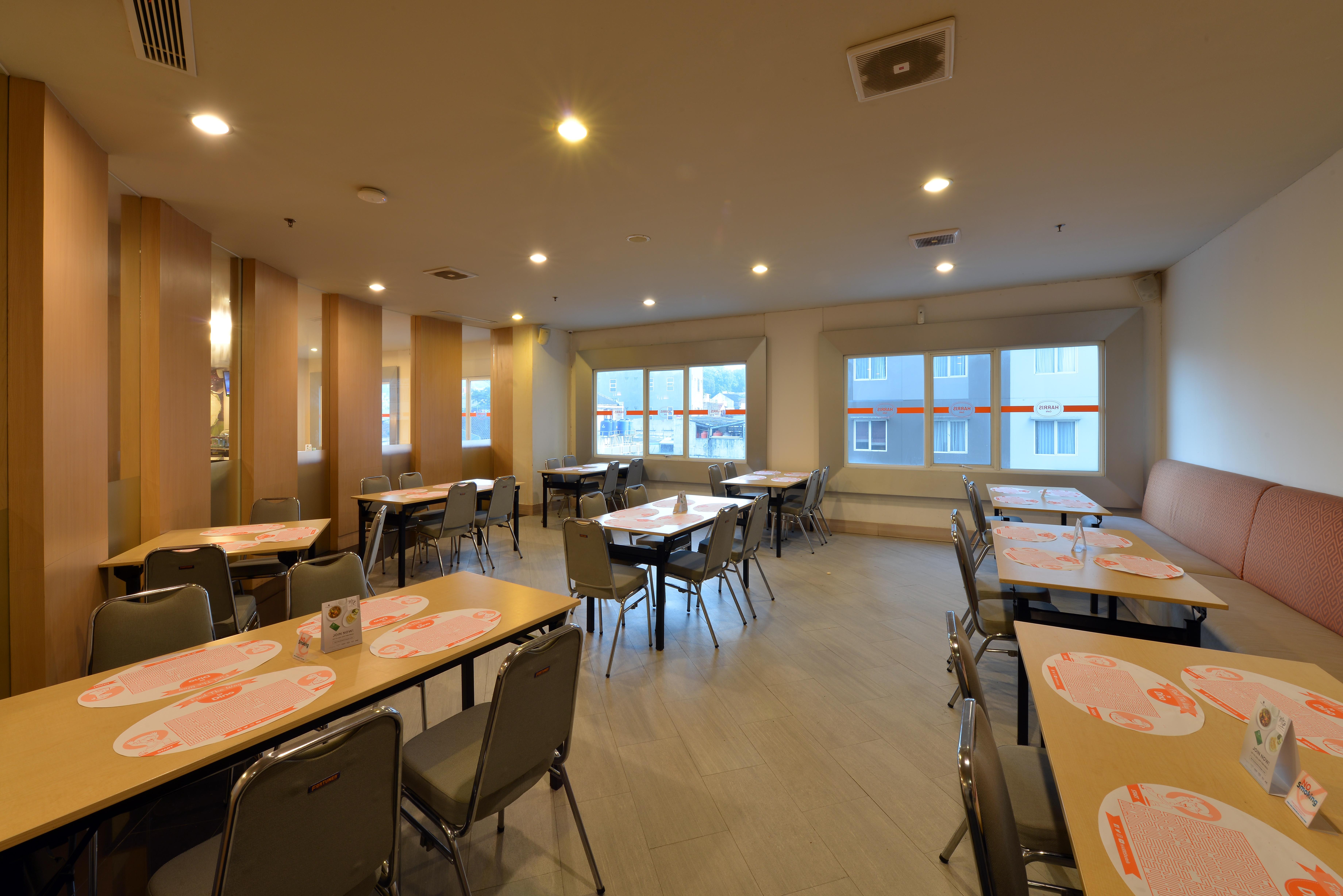 แฮริส โฮเต็ล แอนด์ คอนเวนชั่น จิอุมบูเลออิต บันดุง Hotel ภายนอก รูปภาพ
